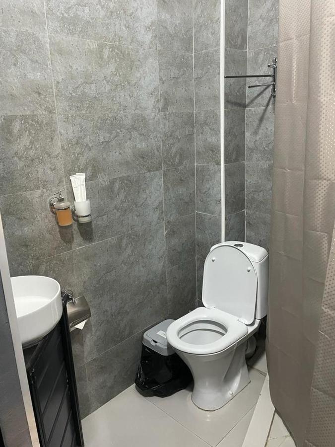 Hotel Mandarin Atyraū エクステリア 写真